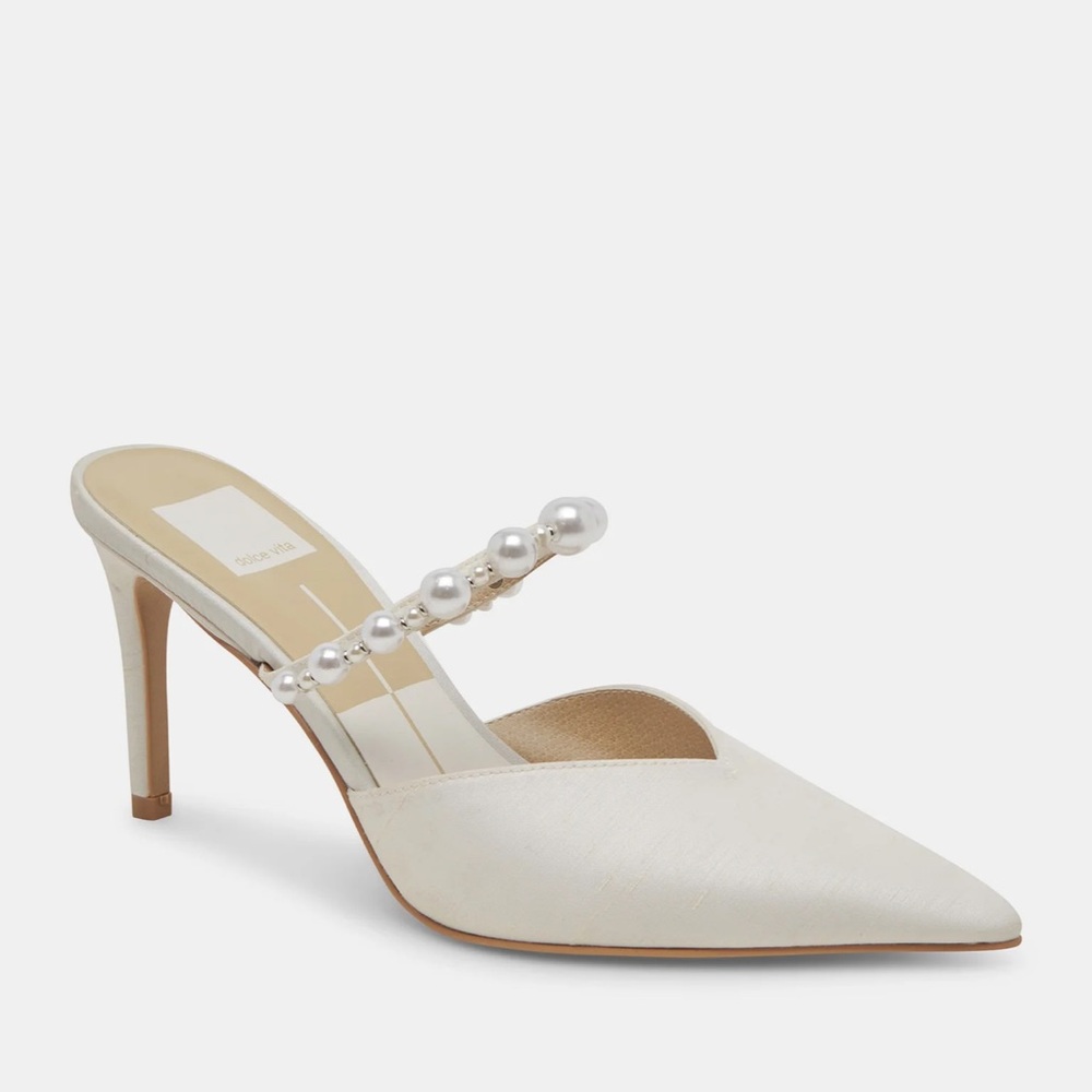 Dolce Vita Kanika Pearl Heels